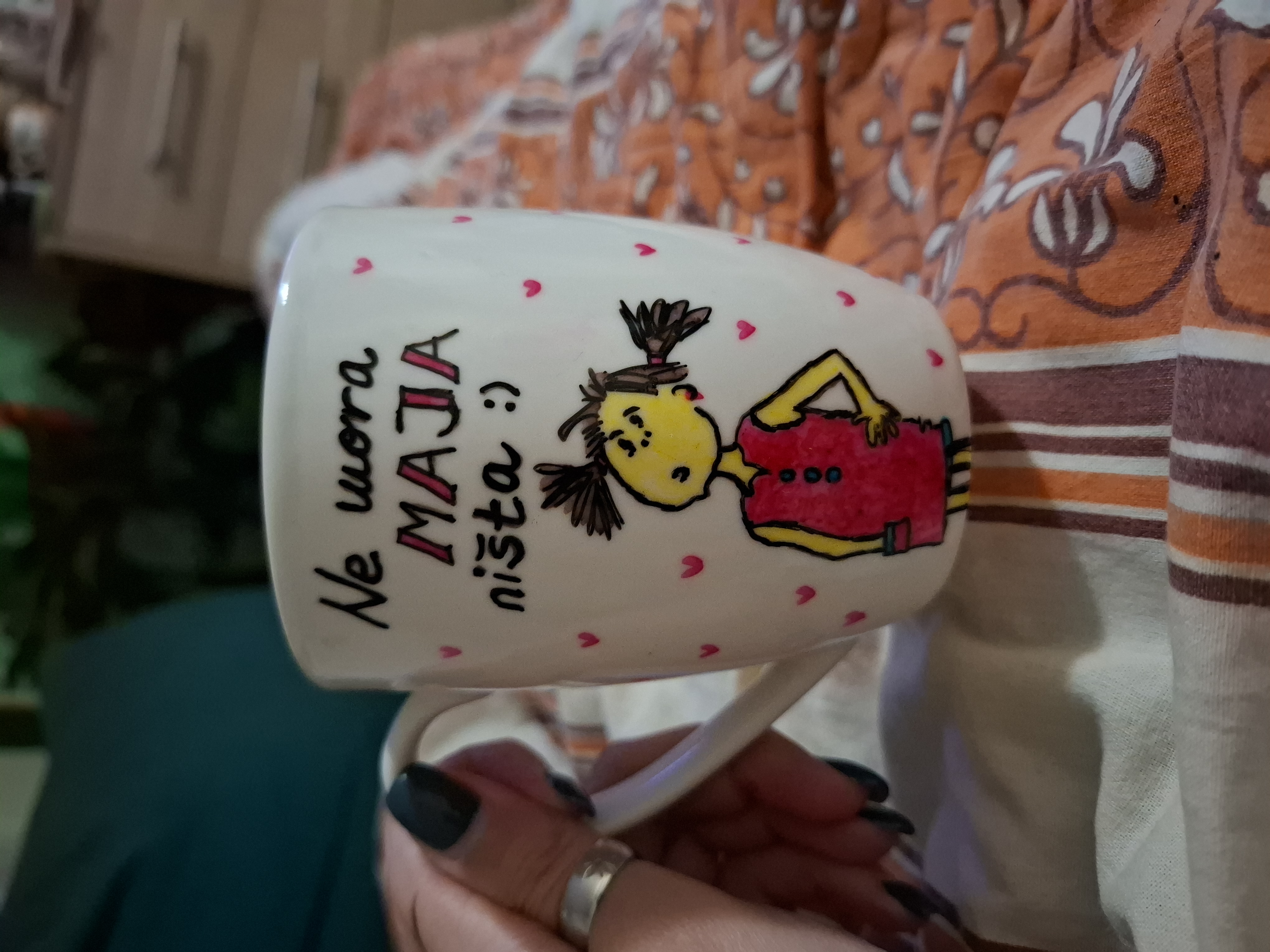Rucno oslikane solje po vasoj zelji — slika 1