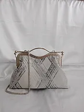 Siva rucno radjena torba | Handmade | Metalni okvir
