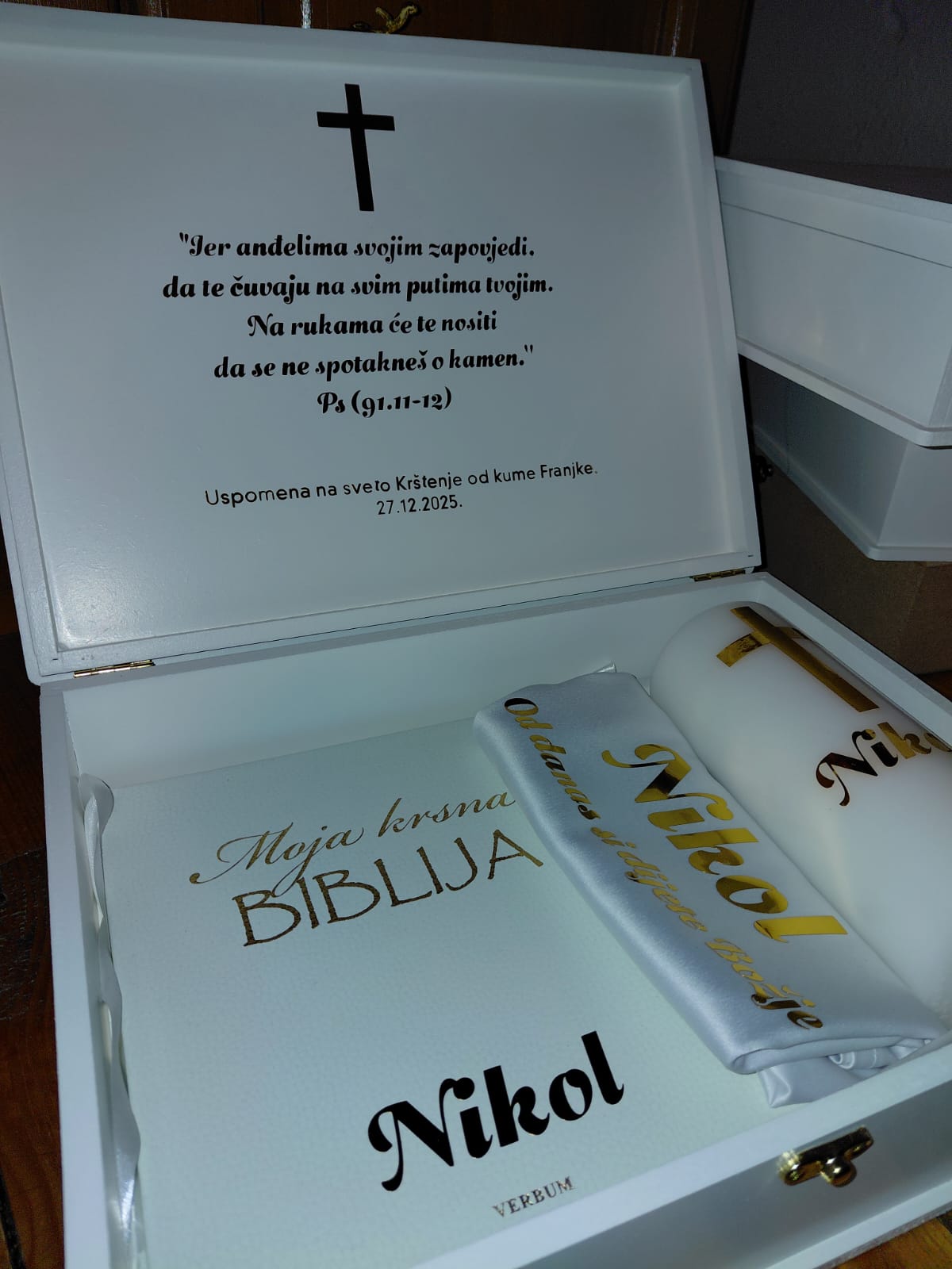 Krsna kutija — slika 1