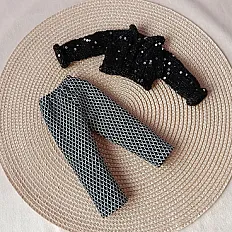 Set odjeće za lutke Paola Reina - top sa šljokicama i pantalone — slika 7