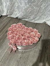 Velvet Rose Heart Box — slika 2